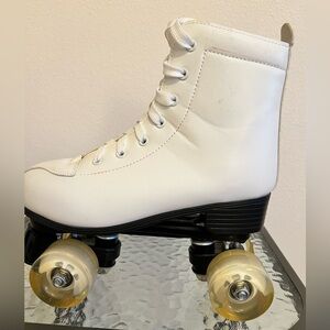 Gets Brand Women's Roller Skates PU Leather High-top . Indoor/Outdoor